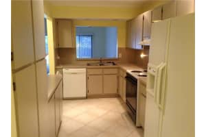 468 SE 14th St, Dania Beach, FL 33004, Sold 06/01/16