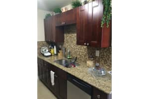 MLS# H10047373, Deerfield Beach, Florida 33064