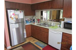 11525 Terra Bella Blvd, Plantation, FL 33325, Sold 06/10/16