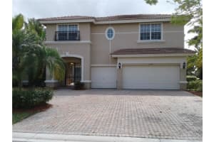 11890 NW 3rd Dr, Coral Springs, FL 33071, Sold 06/30/16