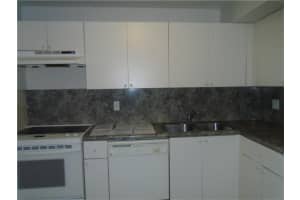 4255 N University Dr, Sunrise, FL 33351, Sold 06/30/16