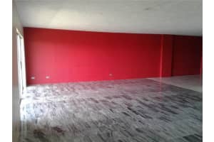 800 NE 195th St, Miami, FL 33179, Sold 01/20/17