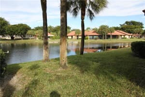 7074 Lantana Ln, Tamarac, FL 33321, Sold 09/30/16