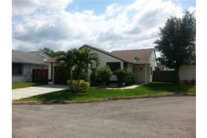 1021 SW 112th Ave, Pembroke Pines, FL 33025, Sold 06/09/16