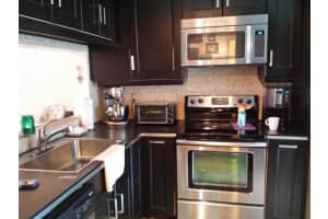 2700 S Oakland Forest Dr, Oakland Park, FL 33309, Sold 07/07/16