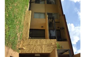 4019 N University Dr, Sunrise, FL 33351, Sold 10/20/16