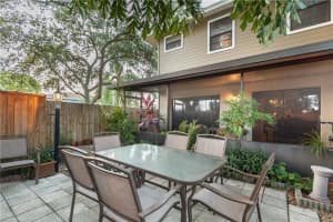 10738 NW 10th St, Pembroke Pines, FL 33026, Sold 08/29/16