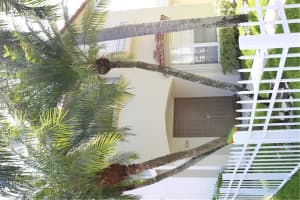 700 NW 108th Terrace, Pembroke Pines, FL 33026, Sold 08/18/16