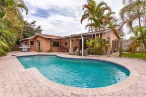 12811 SW 10th Manor, Davie, FL 33325, Sold 09/06/16