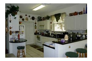 803 SW 118th Ave, Pembroke Pines, FL 33025, Sold 11/29/16