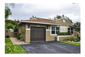 9816 SW 59th St, Cooper City, FL 33328, Sold 10/17/16