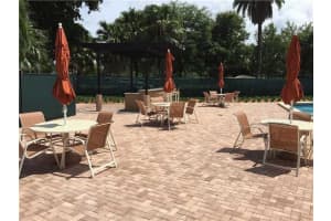 3201 N Country Club Dr, Aventura, FL 33180, Sold 07/03/17
