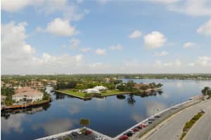MLS# H10139129, Hollywood, Florida 33019