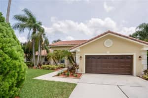 MLS# H10142091, Davie, Florida 33324