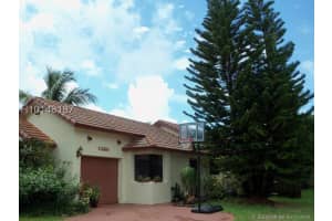 11360 SW 8th Pl, Pembroke Pines, FL 33025, Sold 12/19/16