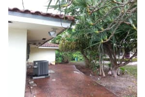 2949 NW 12th Ave, Oakland Park, FL 33311, Sold 02/23/17