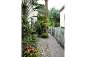 106 NW 106th Ave, Plantation, FL 33324, Sold 12/22/16