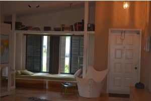 5237 NW 99th Ave, Sunrise, FL 33351, Sold 07/31/17