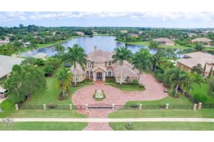 4098 Derby Dr, Davie, FL 33330, Sold 04/21/17