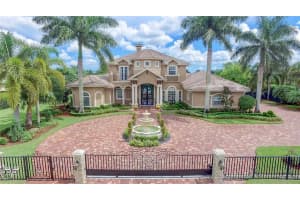 4098 Derby Dr, Davie, FL 33330, Sold 04/21/17