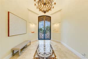 4098 Derby Dr, Davie, FL 33330, Sold 04/21/17