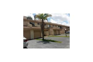 4221 NW 76th Ave, Hollywood, FL 33024, Sold 12/21/16