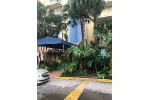 801 NW 47th Ave #205w, Miami, FL 33126, Sold 11/29/16
