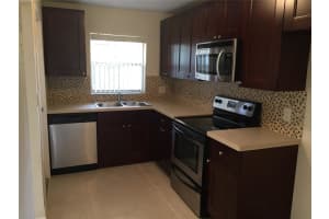 333 NW 17th Ct #102b, Fort Lauderdale, FL 33311, Sold 04/05/17