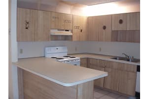 9058 NW 45th Ct, Sunrise, FL 33351, Sold 12/28/16