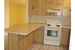 9058 NW 45th Ct, Sunrise, FL 33351, Sold 12/28/16