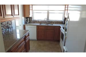 4047 NW 16th St, Lauderhill, FL 33313, Sold 04/25/17