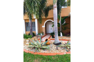 2860 Huron Way, Miramar, FL 33025, Sold 01/23/17