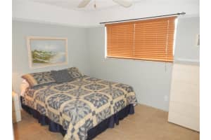 608 NE 2nd St, Dania Beach, FL 33004, Sold 10/26/17