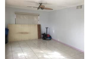 6757 SW 41st Dr, Davie, FL 33314, Sold 09/25/17