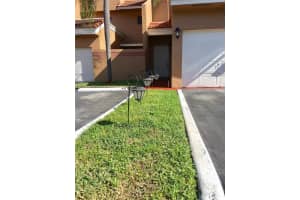 1640 SW 120th Ave, Pembroke Pines, FL 33025, Sold 03/17/17