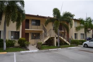 180 SE 7th St, Deerfield Beach, FL 33441, Sold 06/09/17