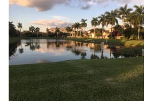 6792 Lakeside Cir S, Davie, FL 33314, Sold 04/20/17