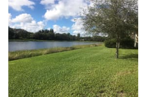 6792 Lakeside Cir S, Davie, FL 33314, Sold 04/20/17