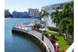 2500 Diana Dr, Hallandale Beach, FL 33009, Sold 03/13/17