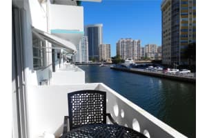 2500 Diana Dr, Hallandale Beach, FL 33009, Sold 03/13/17