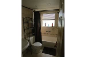 1425 Arthur St #409b, Hollywood, FL 33020, Sold 04/07/17