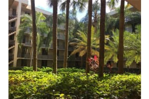 3235 Riverside Dr, Coral Springs, FL 33065, Sold 10/10/17