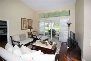 5110 Madison Lakes Cir W, Davie, FL 33328, Sold 03/31/17