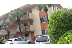 5945 Del Lago Cir, Sunrise, FL 33313, Sold 11/10/17