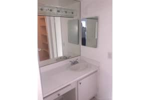 3195 Foxcroft Rd F114, Miramar, FL 33025, Sold 02/06/18