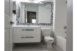 9620 NW 2nd St, Pembroke Pines, FL 33024, Sold 12/28/17