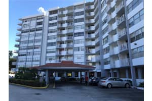 1300 NE Miami Gardens Dr #613e, North Miami Beach, FL 33179, Sold 05/11/17