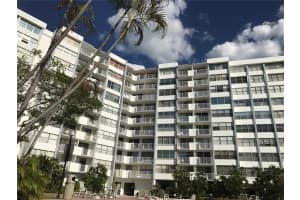 1300 NE Miami Gardens Dr #613e, North Miami Beach, FL 33179, Sold 05/11/17