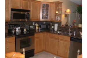 1271 Sorrento Dr, Weston, FL 33326, Sold 05/27/17