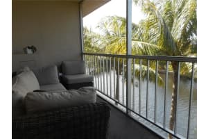 801 NE 18th Ct, Fort Lauderdale, FL 33305, Sold 04/28/17